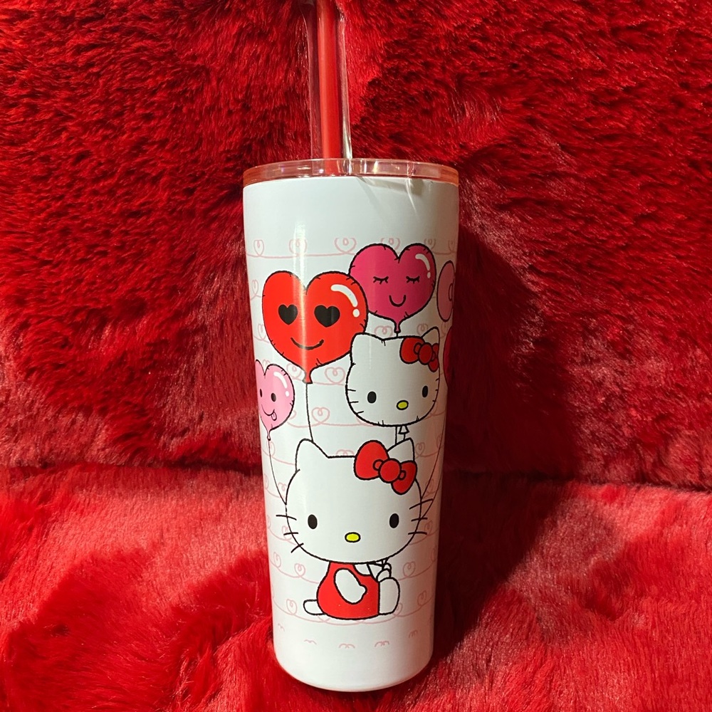 Hello Kitty Tall Tumbler with Straw